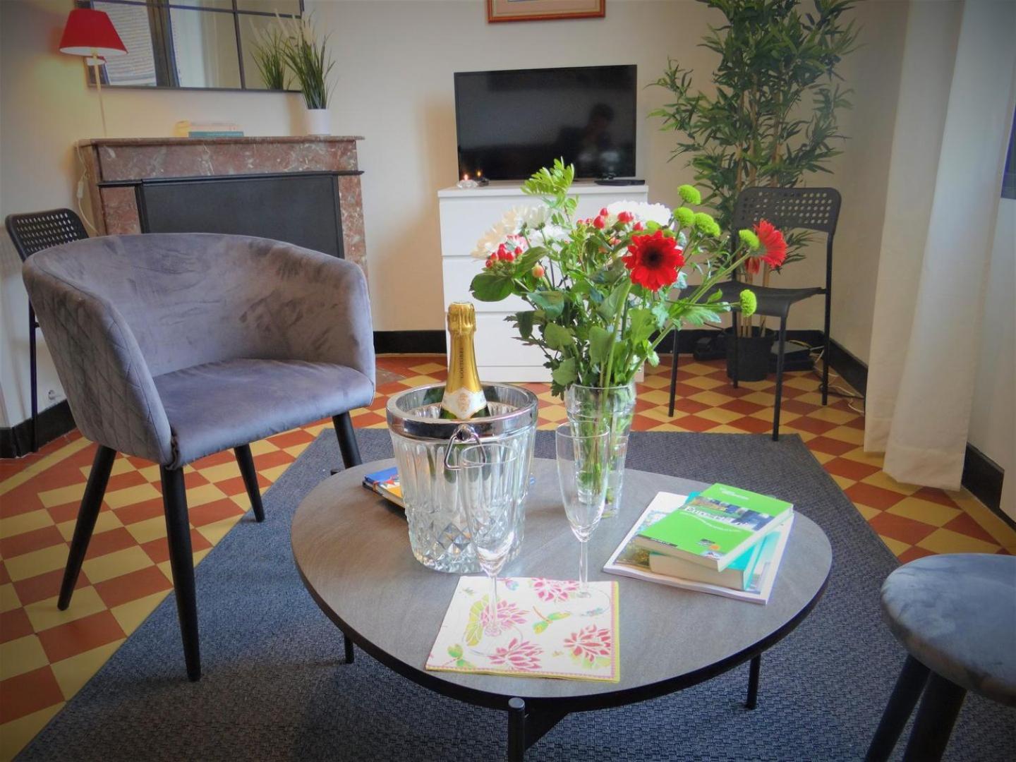 Appartement Au fil de lEure quartier authentique et plein de charme à Chartres Extérieur photo
