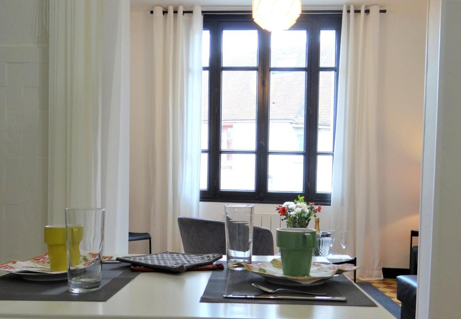 Appartement Au fil de lEure quartier authentique et plein de charme à Chartres Extérieur photo