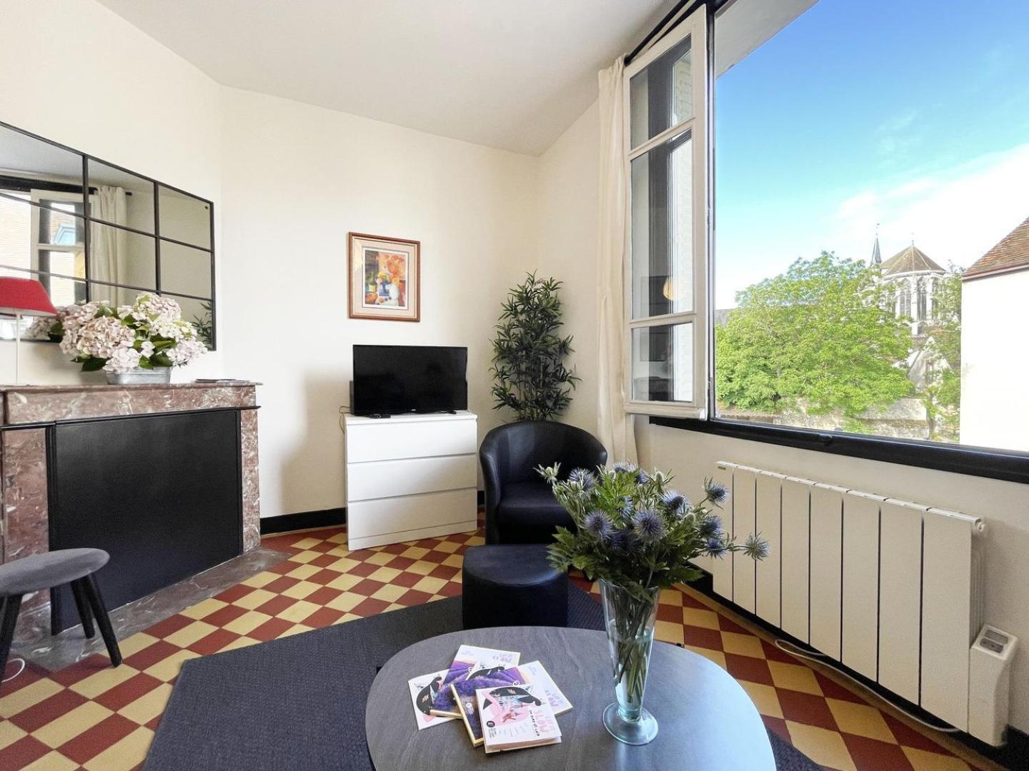 Appartement Au fil de lEure quartier authentique et plein de charme à Chartres Extérieur photo
